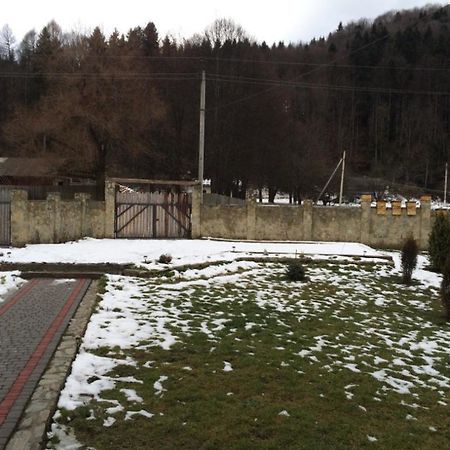 Guest House In Carpathians Myhowe Exterior foto